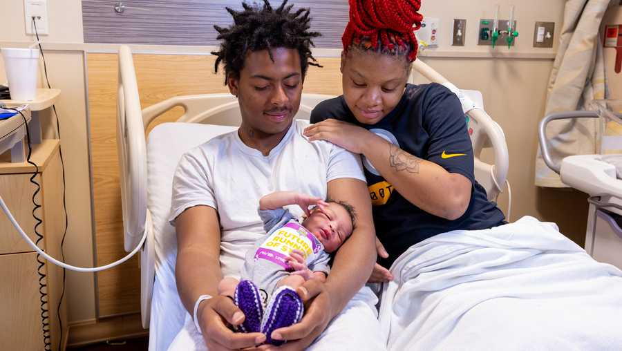 babies dressed in pittsburgh marathon attire at upmc magee.